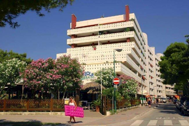 Condominio Luna 1 利尼亚诺萨比亚多罗 外观 照片